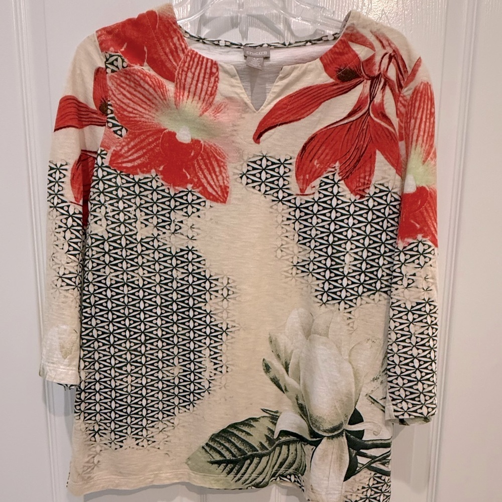 Chico’s cotton tropical floral cotton top. Size 0.